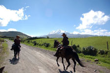 Ecuador-Haciendas-Touch the Sky Trail